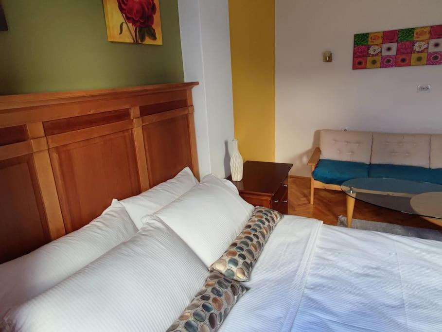 Bascarsija Apartment B-Home Old Town Sarajevo Luaran gambar